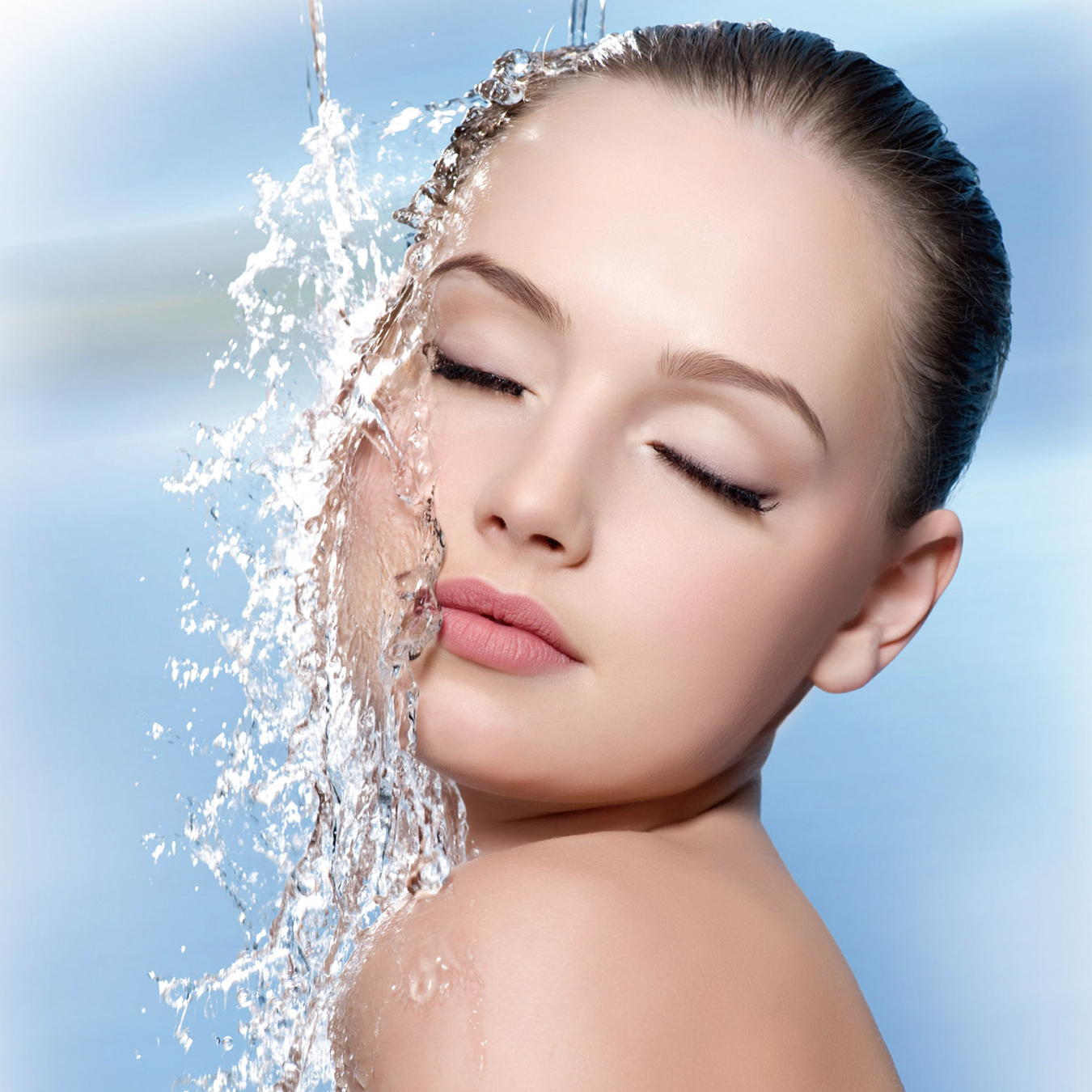 Мицеллярная вода и жидкость для снятия макияжа