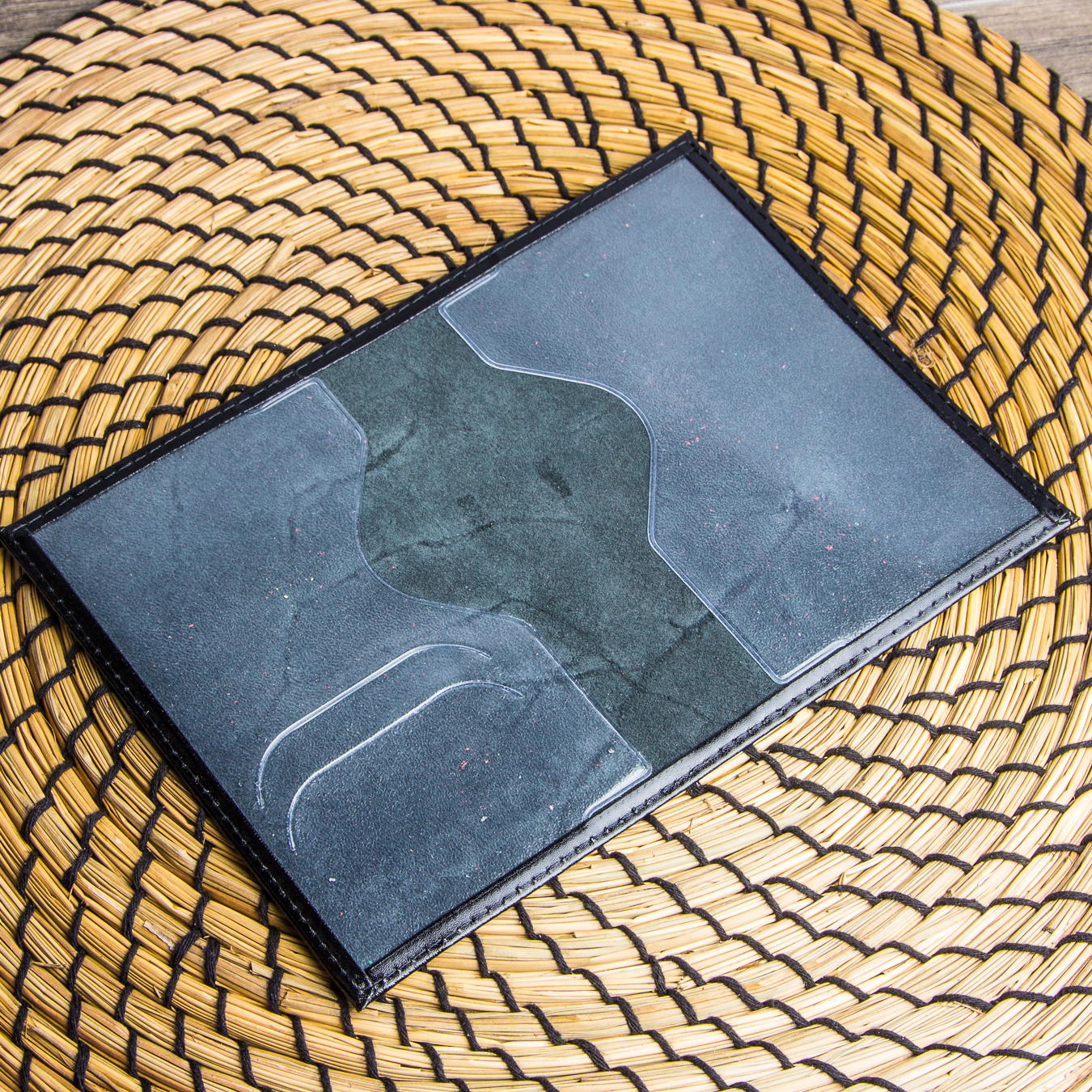BAREZ Обложка для паспорта натуральная кожа с печатью HJ 0151/127 Black